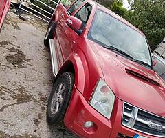 Dmax - Image 5/5