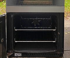 60cm Hotpoint Electric Cooker