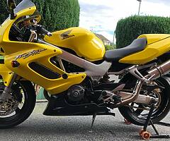 2004 Honda VTR 1000 Firestorm - Image 6/10