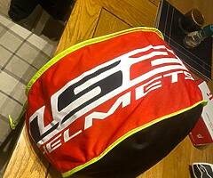 Motorbike gear - Image 4/7