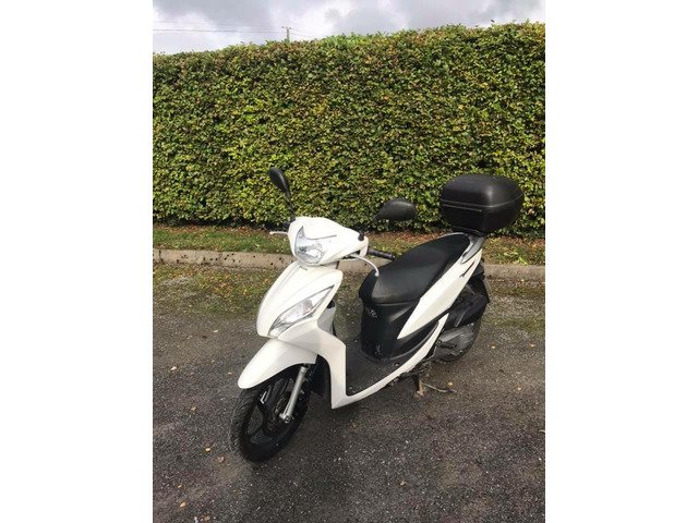 HONDA NSC 50cc VISION 2015 SCOOTER MOPED  in Corby Northamptonshire   Gumtree