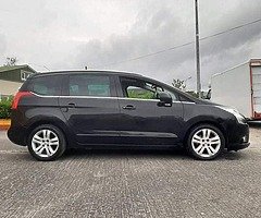 Peugeot 5008 1.6 hdi exclusive