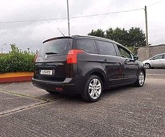 Peugeot 5008 1.6 hdi exclusive - Image 8/10