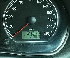 VW Polo : excellent condition (Manual) - Image 8/10