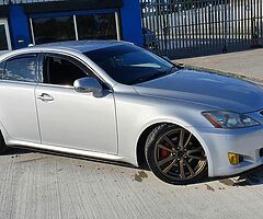 Lexus is220d