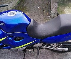 03 Suzuki gsxf 600 - Image 4/7