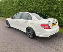 2010 Mercedes c250 - Image 4/10