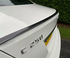 2010 Mercedes c250 - Image 8/10