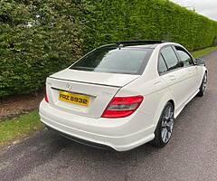 2010 Mercedes c250 - Image 9/10