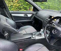 2010 Mercedes c250 - Image 10/10