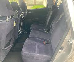 HONDA FRV 1.8 Petrol 6 Speed Manaul - Image 6/10