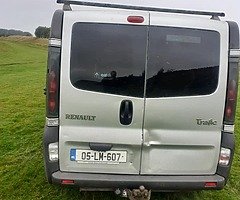 2005 Renault traffic lwb