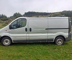 2005 Renault traffic lwb