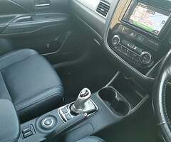 2015 Mitsubishi outlander phev gx4hs