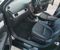 2015 Mitsubishi outlander phev gx4hs - Image 8/10