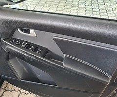 KIA SPORTAGE III 2014 - Image 9/10