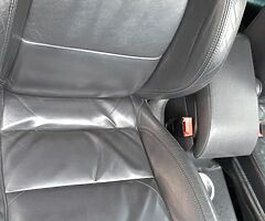 Touran automatic car 7 seats 1.9 diesel - Image 7/10