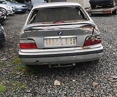 2 Bmw e36 318 for breaking - Image 8/8