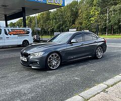 2013 BMW Series 3 - Image 9/10
