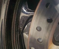 Bmw s1000rr Tas fairings and Carbon wheels - Image 5/7