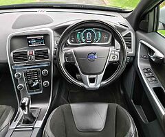 2014 Volvo XC60 D4 [181] R Design - Image 8/10