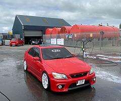 Lexus is200 - Image 4/7