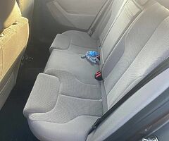 Volkswagen Passat - Image 6/6