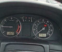 08 Skoda Superb - Image 4/5