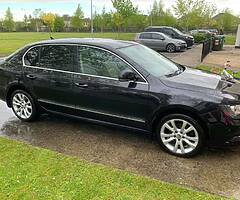 141 Skoda Superb Elegance 2.0TDI Auto 170bhp - Image 9/9