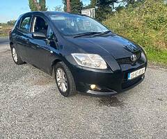 09toyota auris