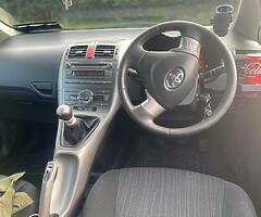 09toyota auris - Image 5/10
