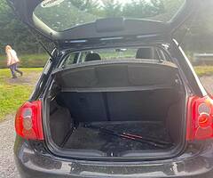 09toyota auris - Image 6/10