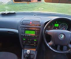 SKODA OCTAVIA - Image 5/5