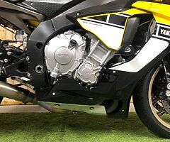 2016 Yamaha YZF-R - Image 6/10