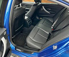 2015 BMW Series 3 - Image 9/10