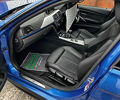 2015 BMW Series 3 - Image 10/10
