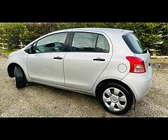 2006 Toyota Yaris 1.0 LONG NCT 05/22 TAX ONLY €199 per year 5 Speed manual - Image 4/9