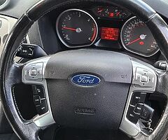 Mondeo 08 - Image 8/10