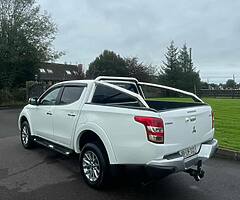 2016 MITSUBISHI L200 MINT CONDITION - Image 5/8