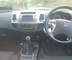 Toyota hilux 3.0 d4d crewcab pick up - Image 8/10