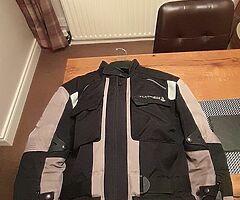 2021 Hein Gericke  Tuareg