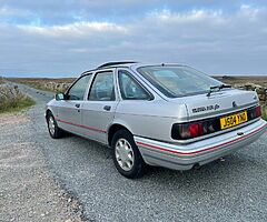 Hatchback - Image 3/10