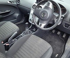 Opel Corsa 1.2 - Image 5/9