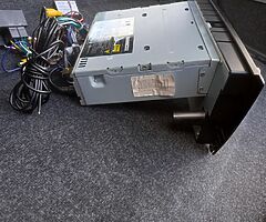 Car cd player with dvd player and navigation