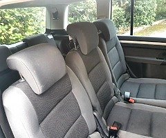 Volkswagen Touran 2011 1.6 Diesel - Image 5/9