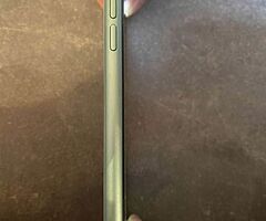 Mint iPhone 11 - Image 4/5