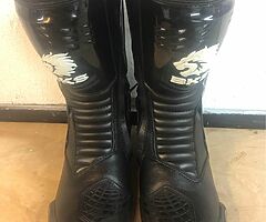 Motorcycle boots for sale