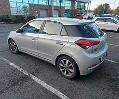 2018 Hyundai i20 - Image 3/10