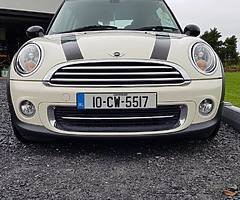 Mini Cooper 2010 Mint Condition Low Miles