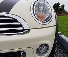 Mini Cooper 2010 Mint Condition Low Miles - Image 5/5